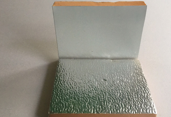 单面彩钢酚醛板